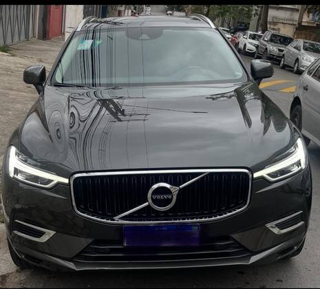 VOLVO XC60 2.0 T8 HYBRID MOMENTUM AWD GEARTRONIC VOLVO XC60 2.0 T8 HYBRID MOMENTUM AWD GEARTRONIC